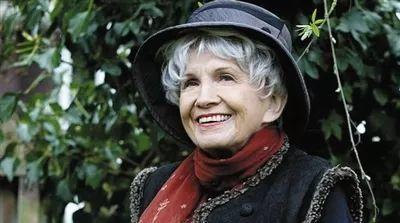 ˿ޣAlice Munro1931-,˿ͣôС˵ҡ